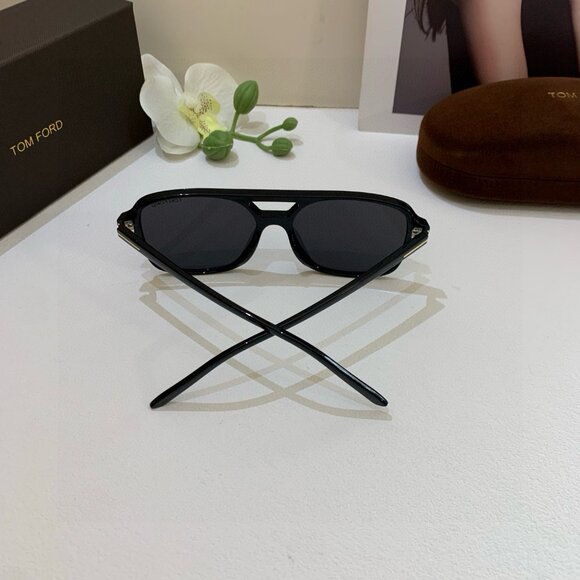 TOM FORD sunglasses main image 6